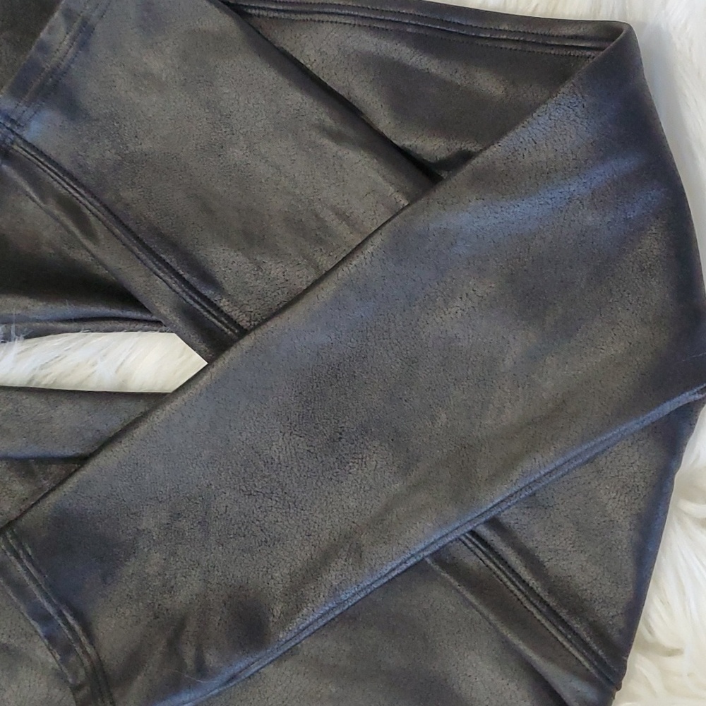 Spanx  black faux leather leggings size S - Picture 12 of 13